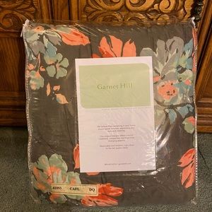 NWT Garnet Hill Vintage Garden Quilt Sz Double Queen $289